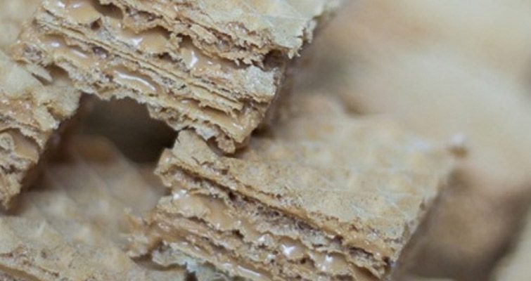 Wafle orkiszowe z masą z płatków owsianych